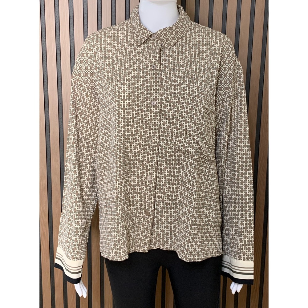 Abercrombie & Fitch Women's Brown Geometric Tile Print Button Up Shirt Blouse